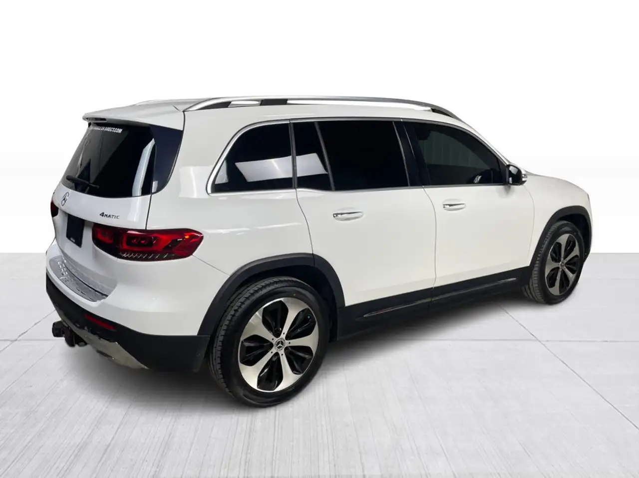 Mercedes-Benz GLB снимка Mercedes-Benz GLB