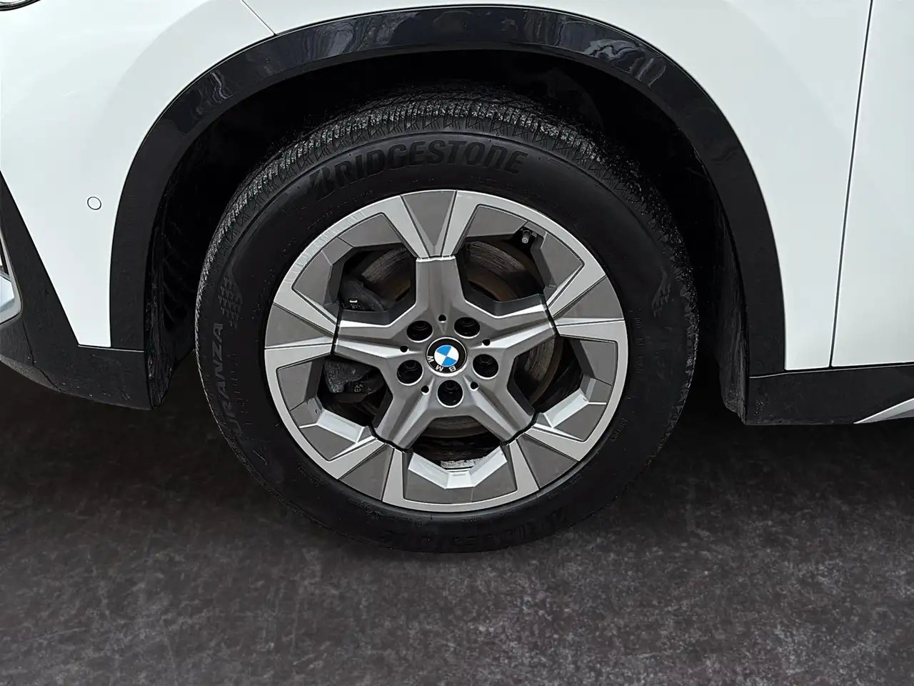 BMW X1 снимка BMW X1