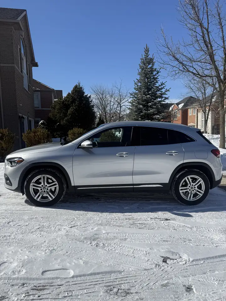 Mercedes-Benz GLA fotografie Mercedes-Benz GLA