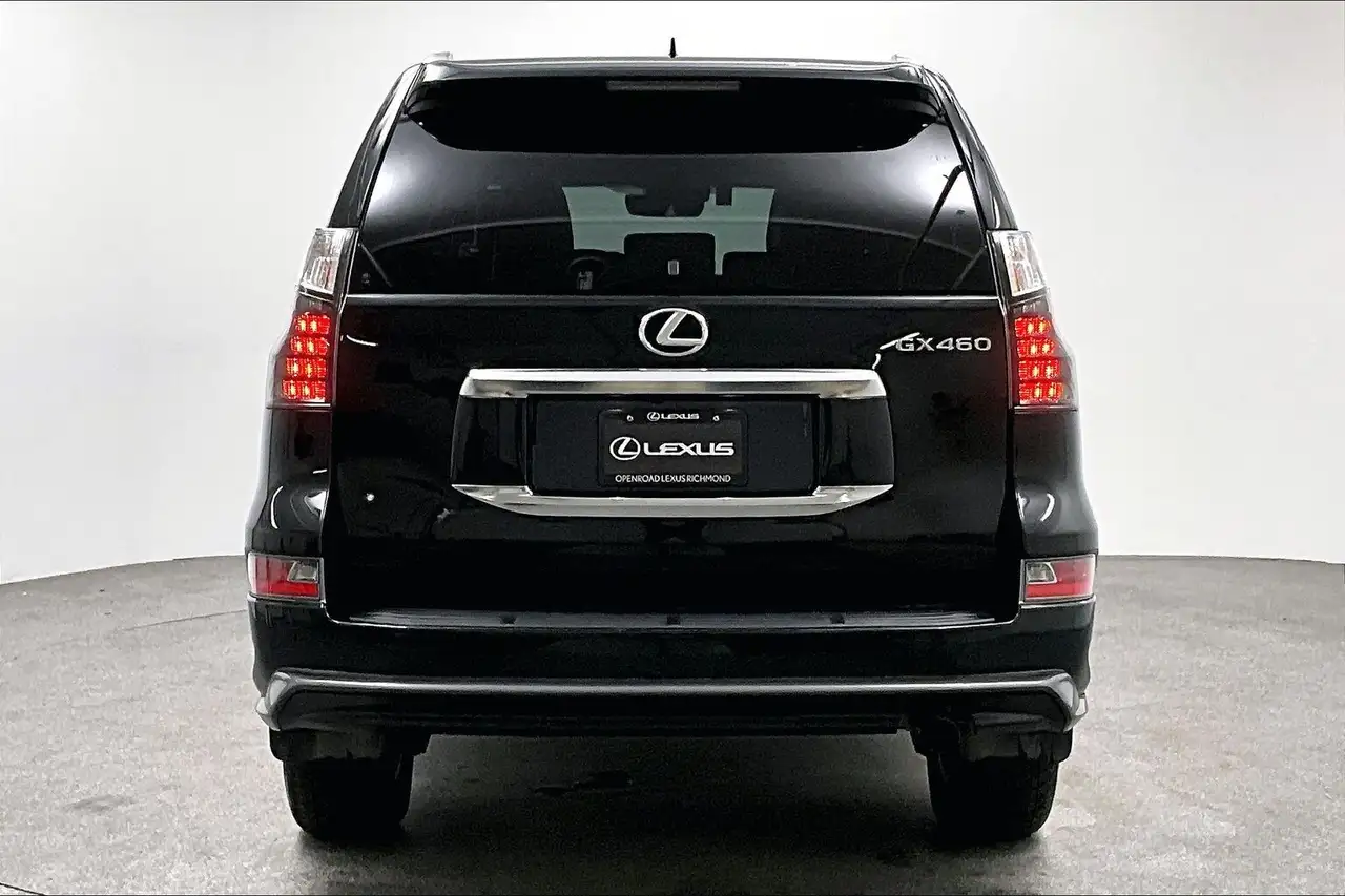 Lexus GX снимка Lexus GX