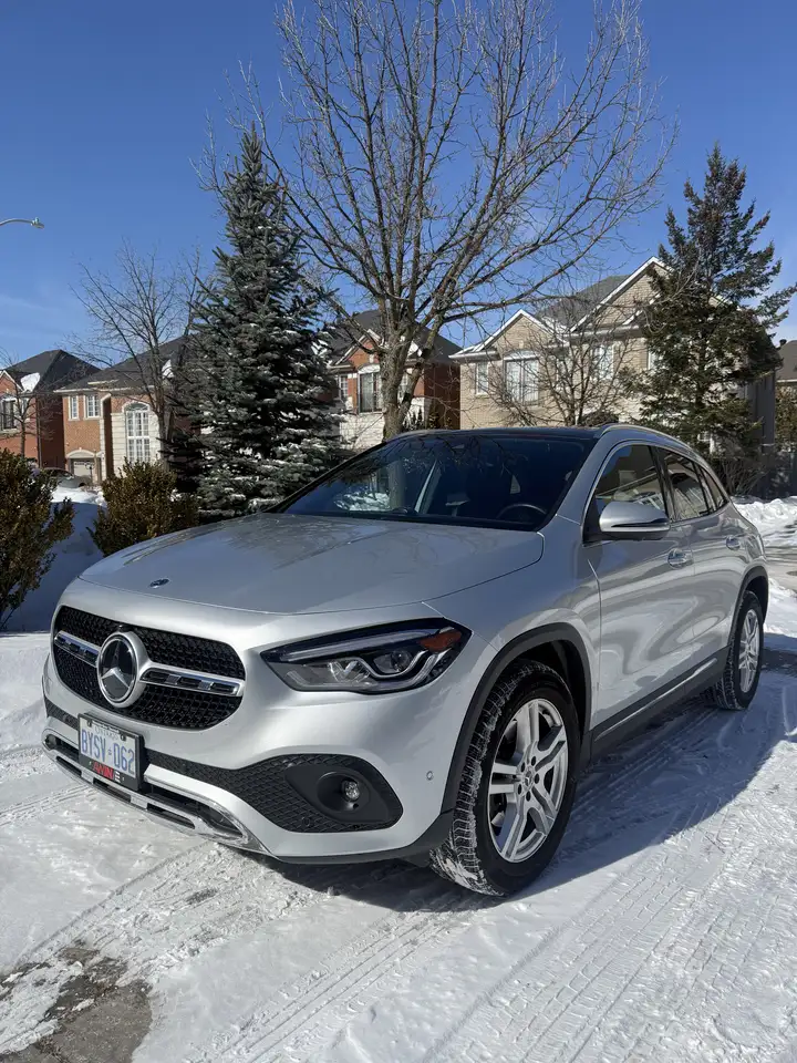 Mercedes-Benz GLA fotografie Mercedes-Benz GLA
