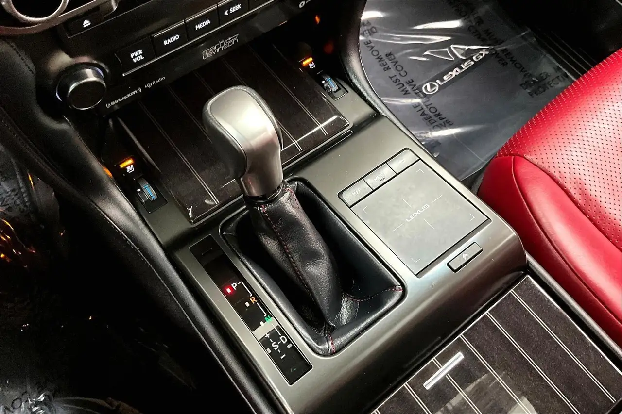 Lexus GX снимка Lexus GX