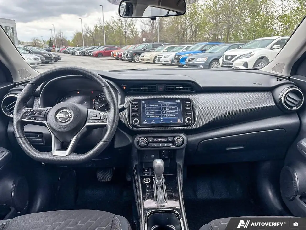 Nissan Kicks снимка Nissan Kicks