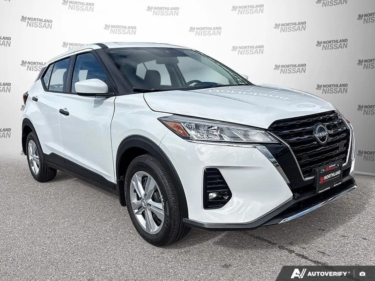 Nissan Kicks photo Nissan Kicks