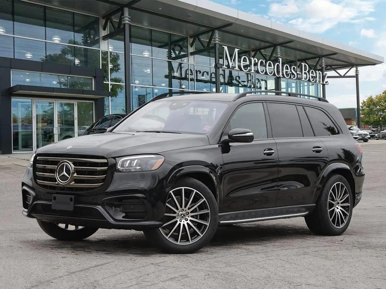 Mercedes-Benz GLS снимка Mercedes-Benz GLS