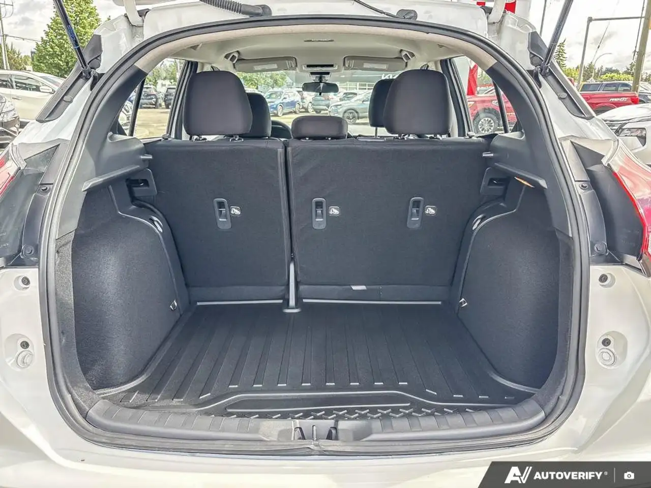 Nissan Kicks photo Nissan Kicks