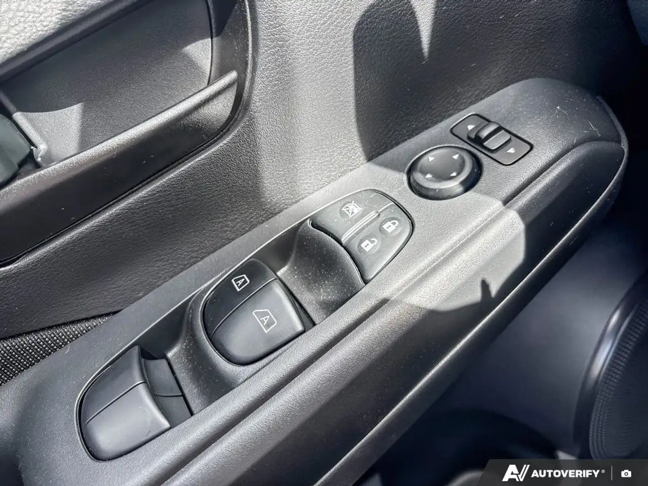 Nissan Kicks photo Nissan Kicks
