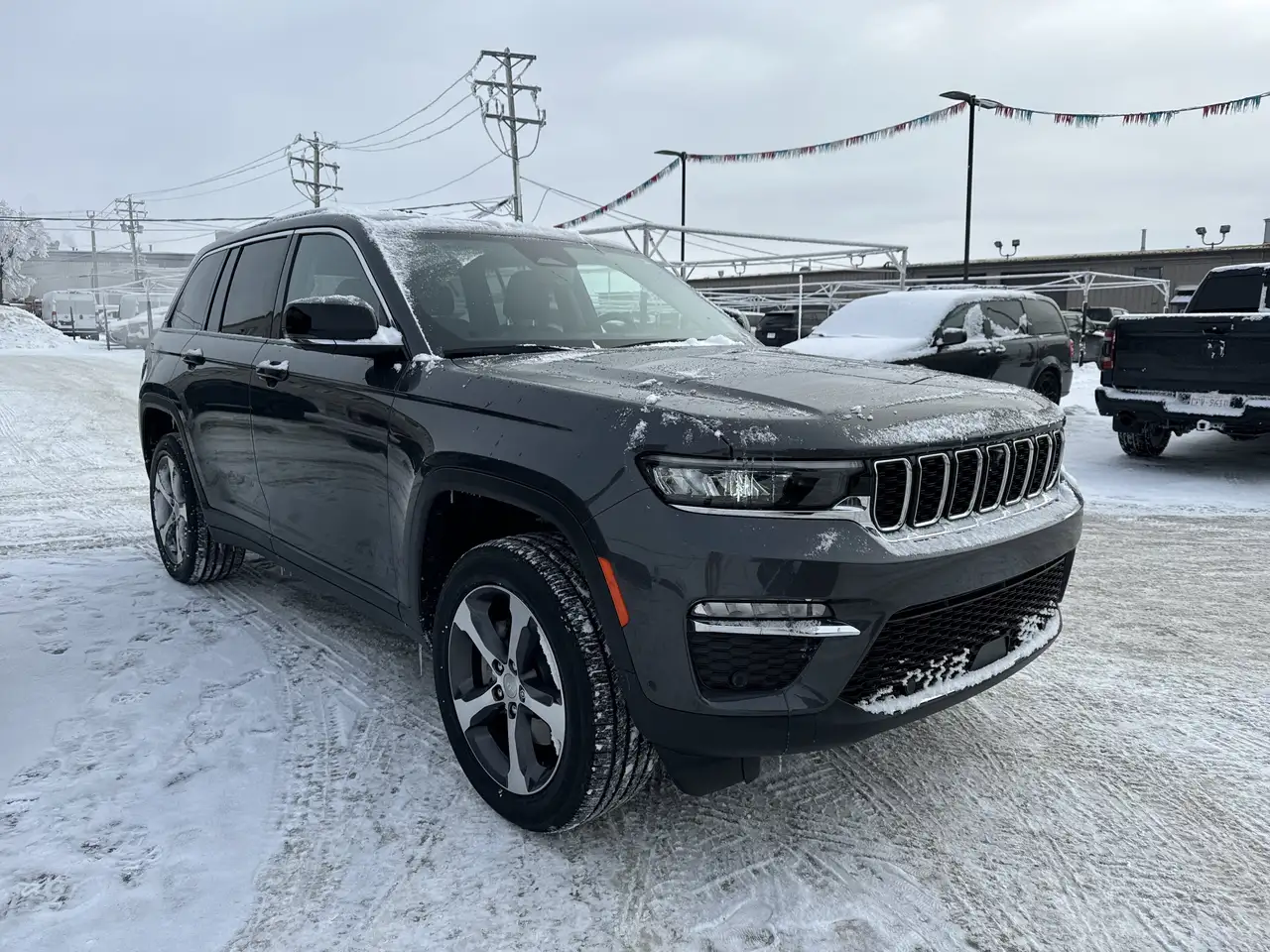 Jeep Grand Cherokee снимка Jeep Grand Cherokee