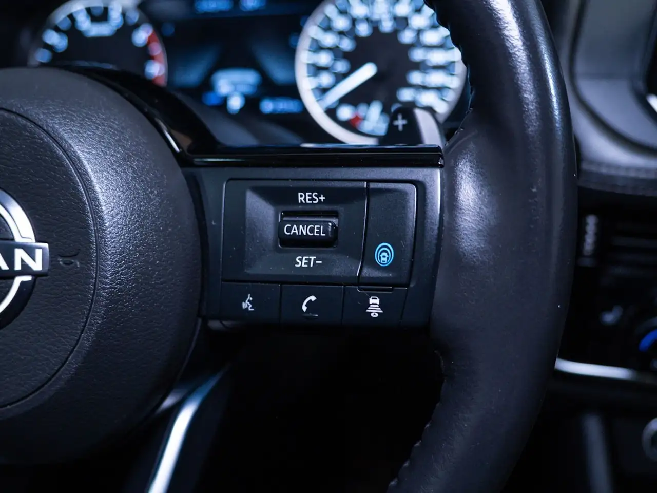 Nissan Rogue photo Nissan Rogue