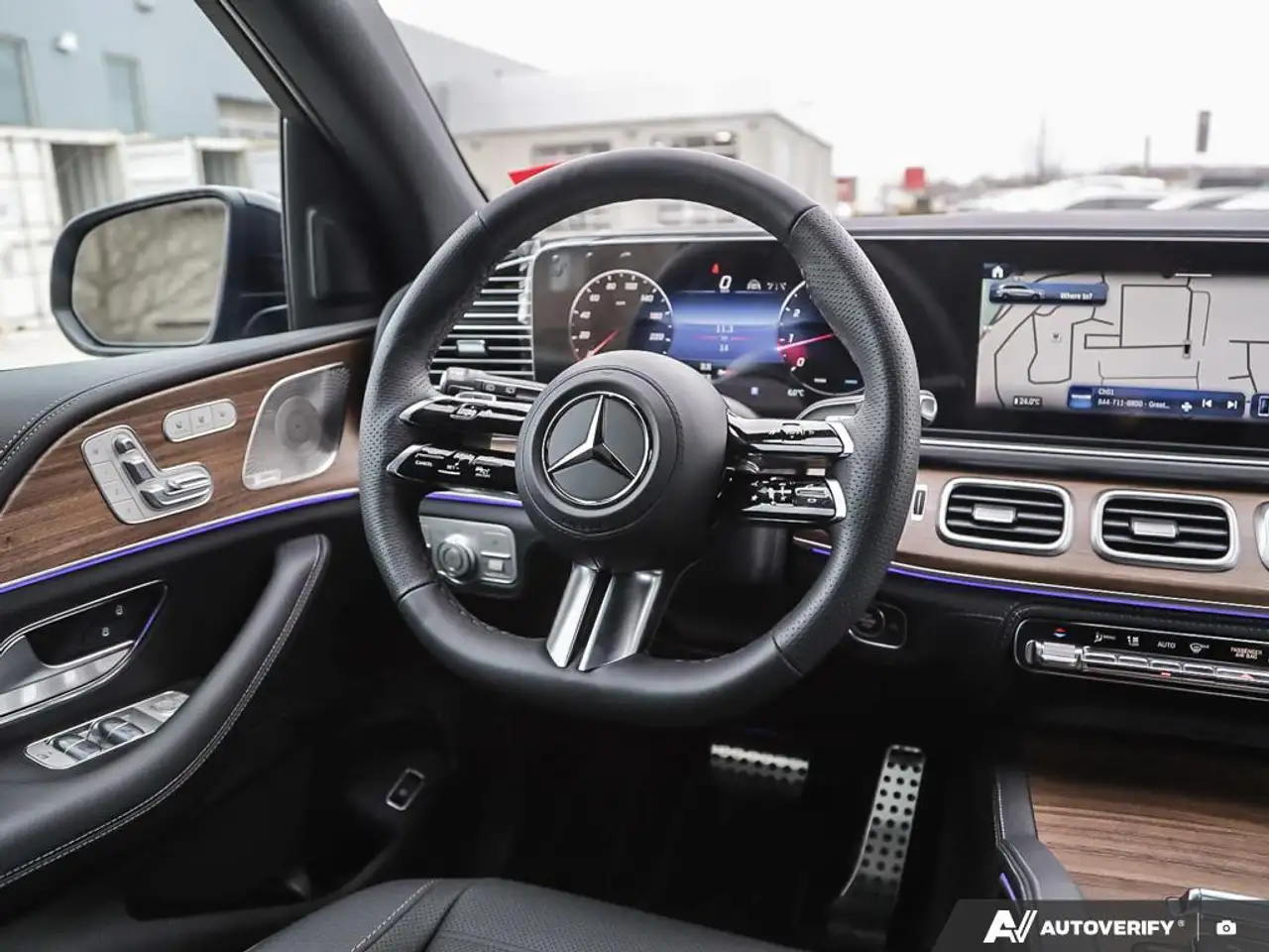 Mercedes-Benz GLS снимка Mercedes-Benz GLS