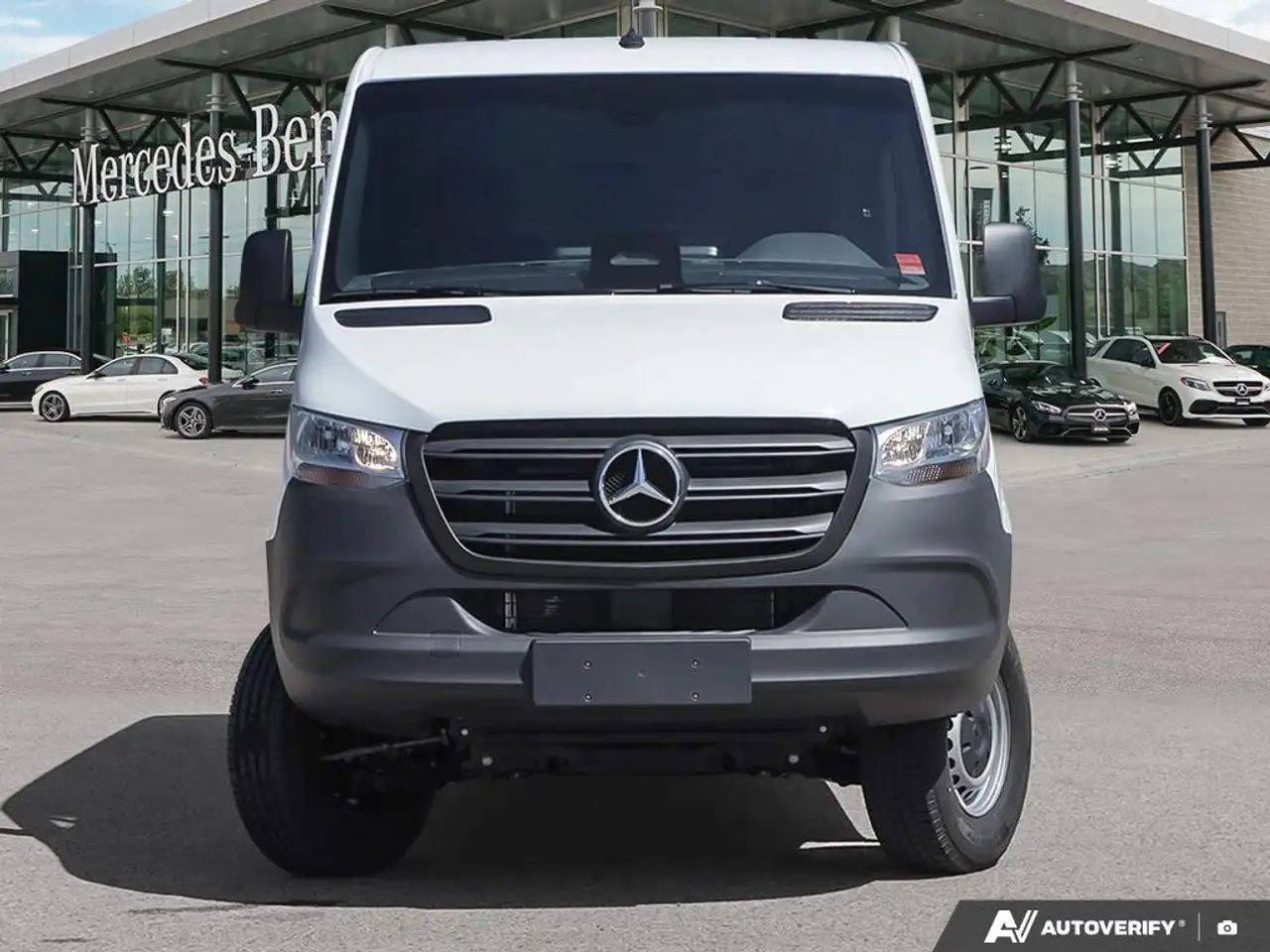 Mercedes-Benz Sprinter photo Mercedes-Benz Sprinter
