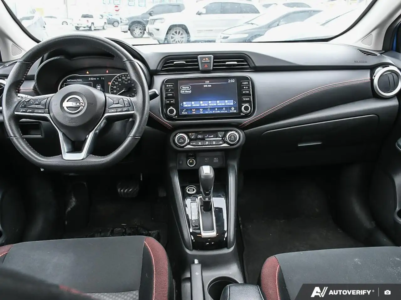 Nissan Versa fotografie Nissan Versa