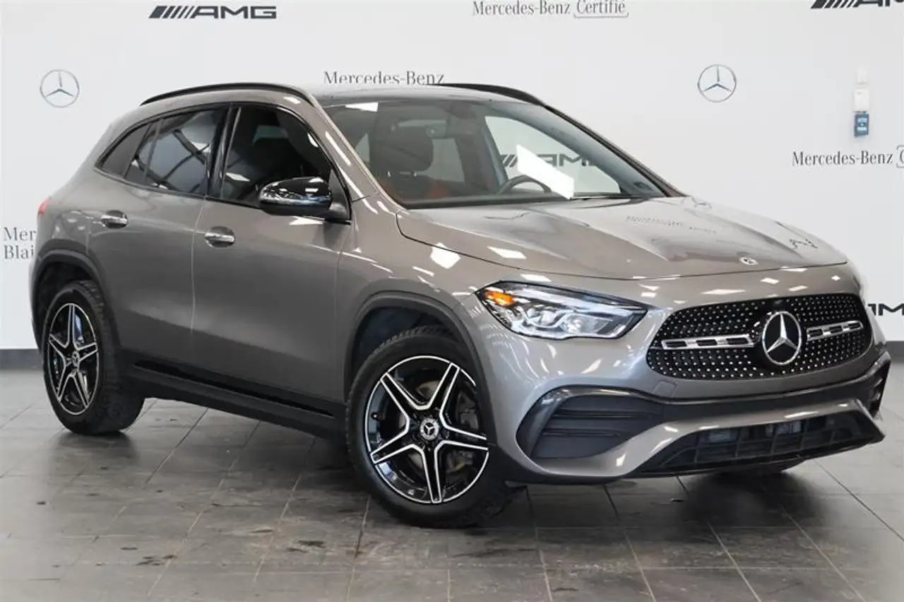 Mercedes-Benz GLA снимка Mercedes-Benz GLA