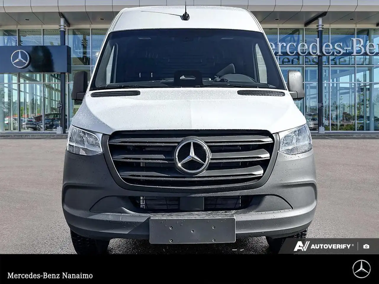 Mercedes-Benz Sprinter photo Mercedes-Benz Sprinter