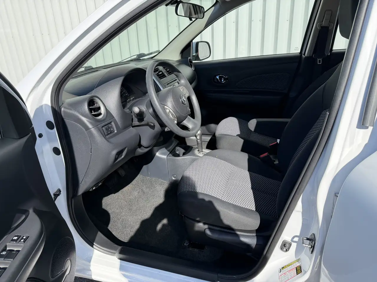 Nissan Micra photo Nissan Micra