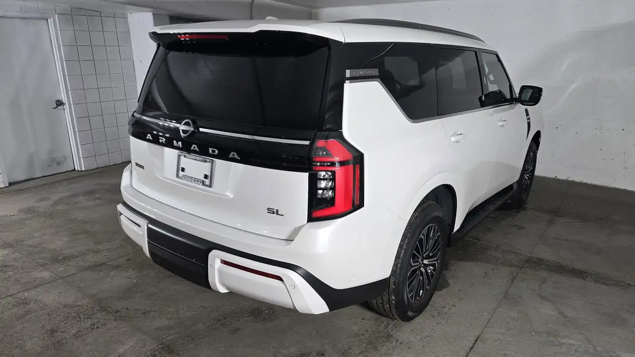 Nissan Armada снимка Nissan Armada