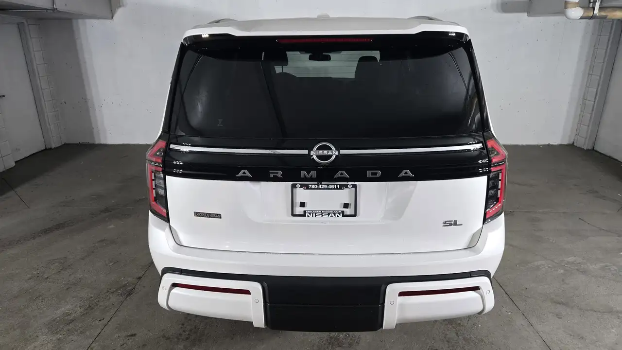 Nissan Armada снимка Nissan Armada