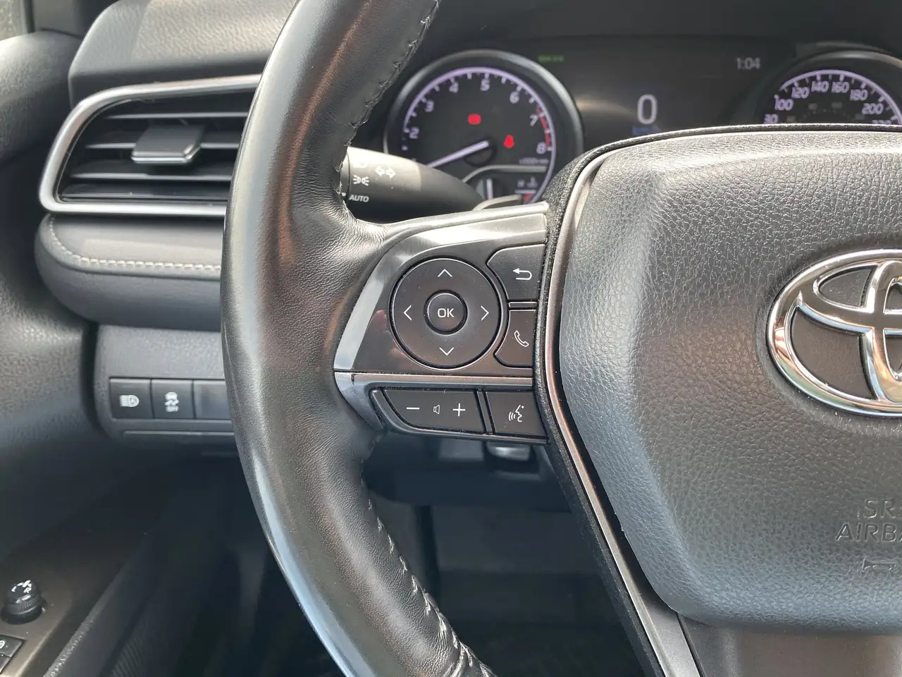 Toyota Camry снимка Toyota Camry