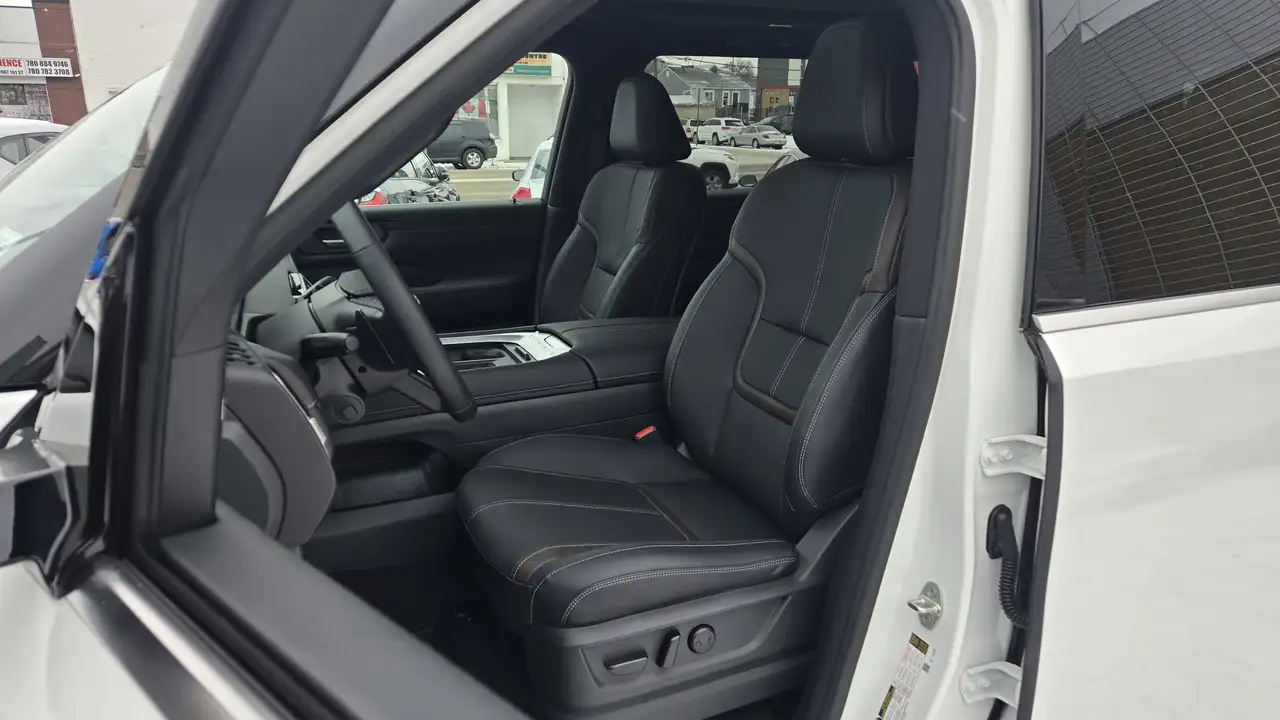 Nissan Armada снимка Nissan Armada