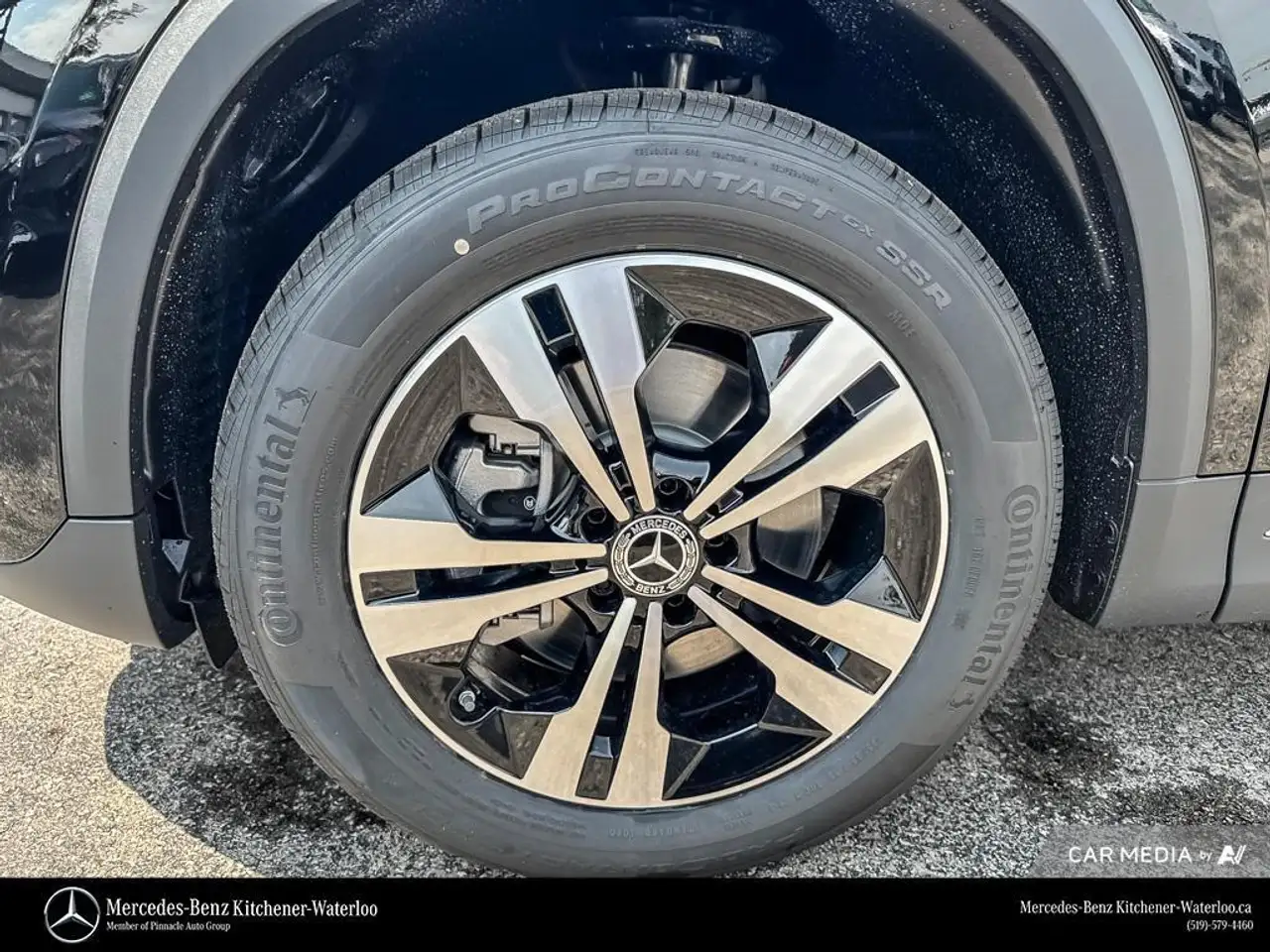 Mercedes-Benz GLA снимка Mercedes-Benz GLA