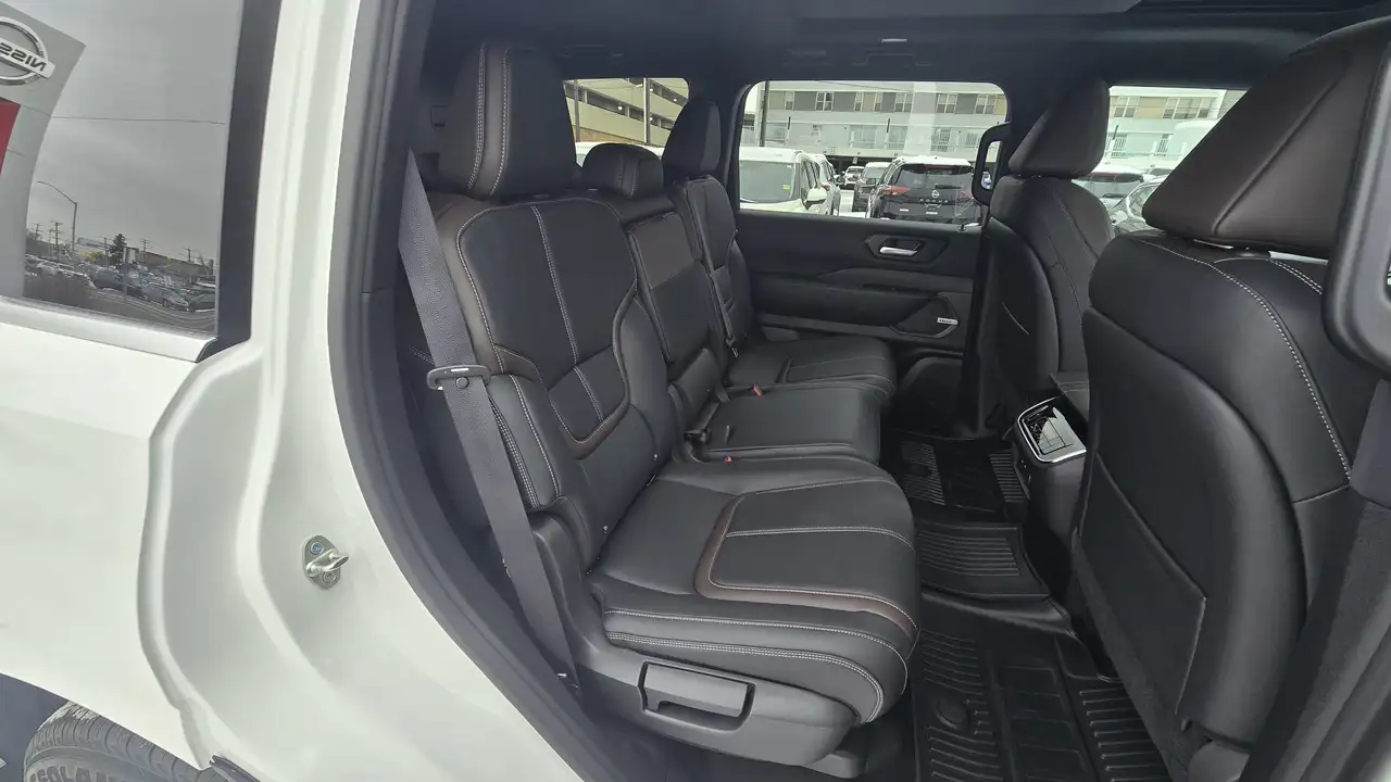 Nissan Armada снимка Nissan Armada