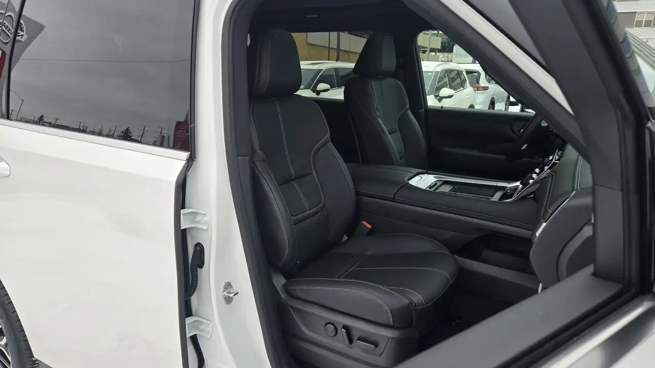Nissan Armada снимка Nissan Armada