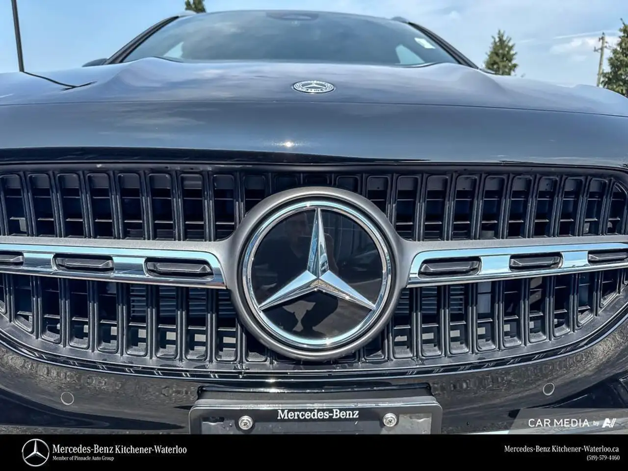 Mercedes-Benz GLA снимка Mercedes-Benz GLA