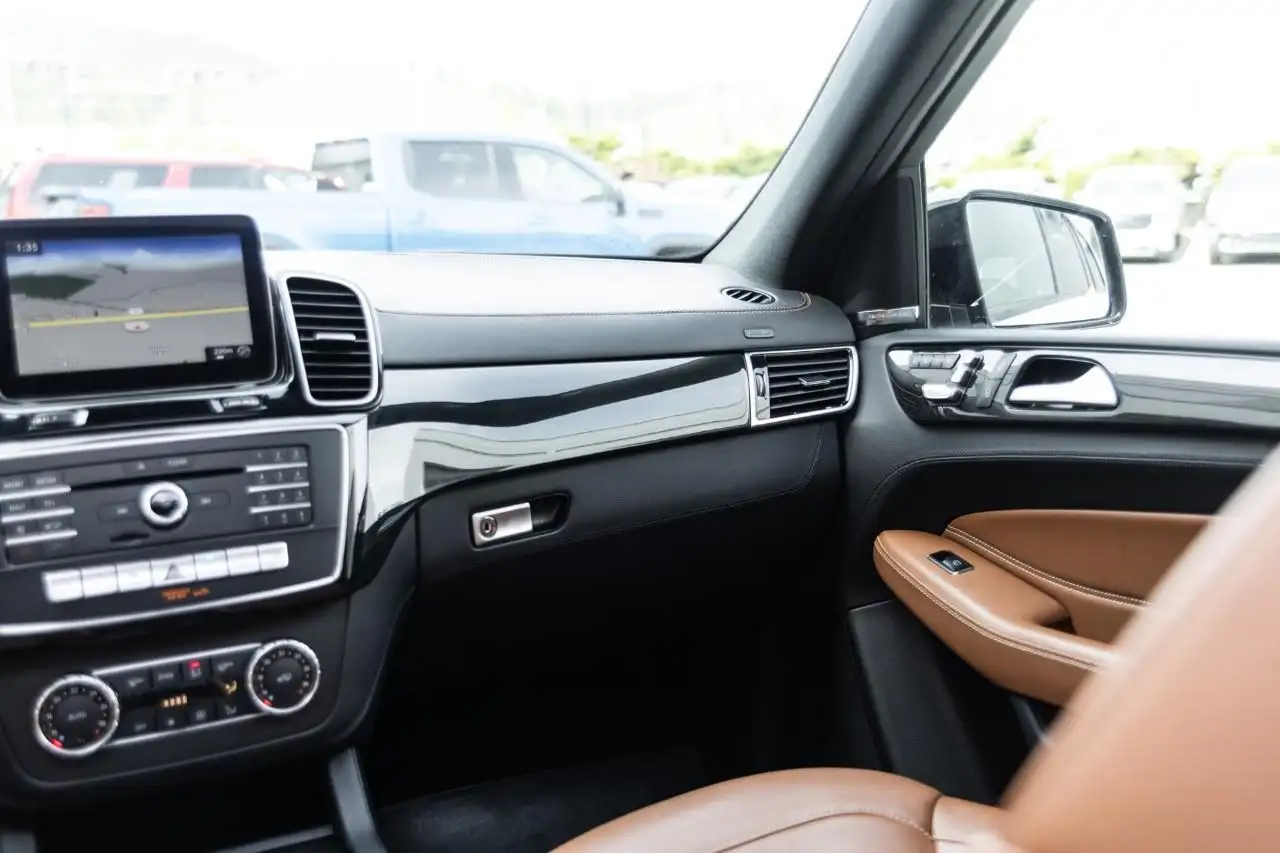 Mercedes-Benz GLS fotografie Mercedes-Benz GLS