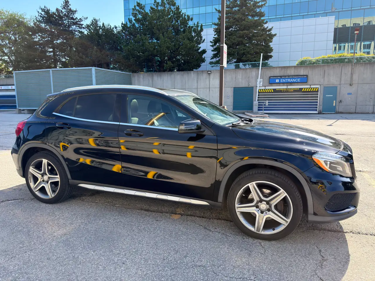 Mercedes-Benz GLA photo Mercedes-Benz GLA