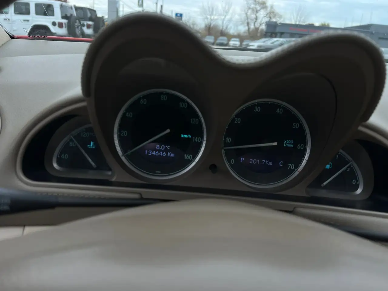 Mercedes-Benz SL снимка Mercedes-Benz SL