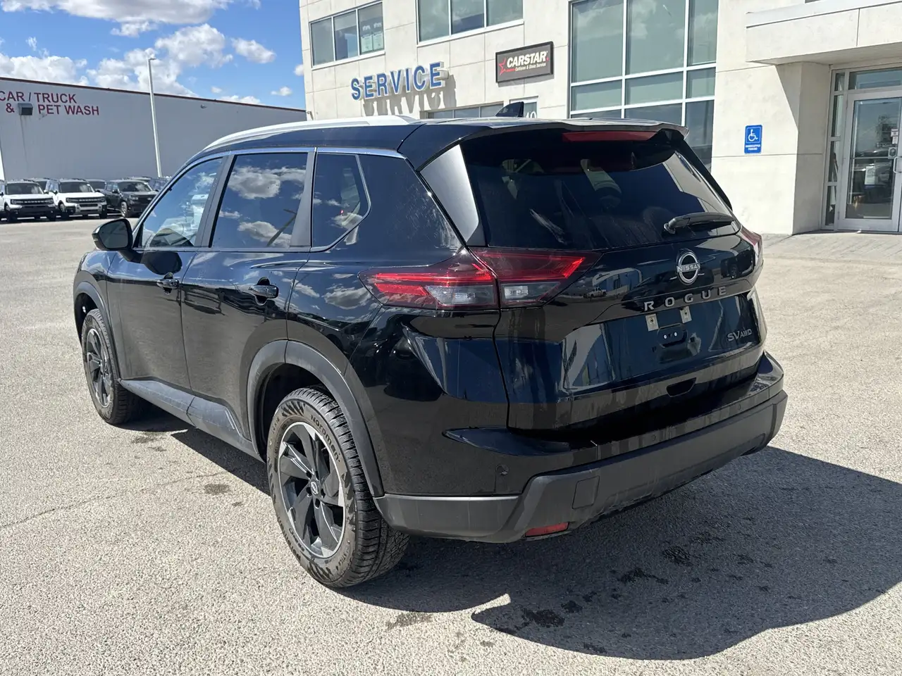 Nissan Rogue снимка Nissan Rogue