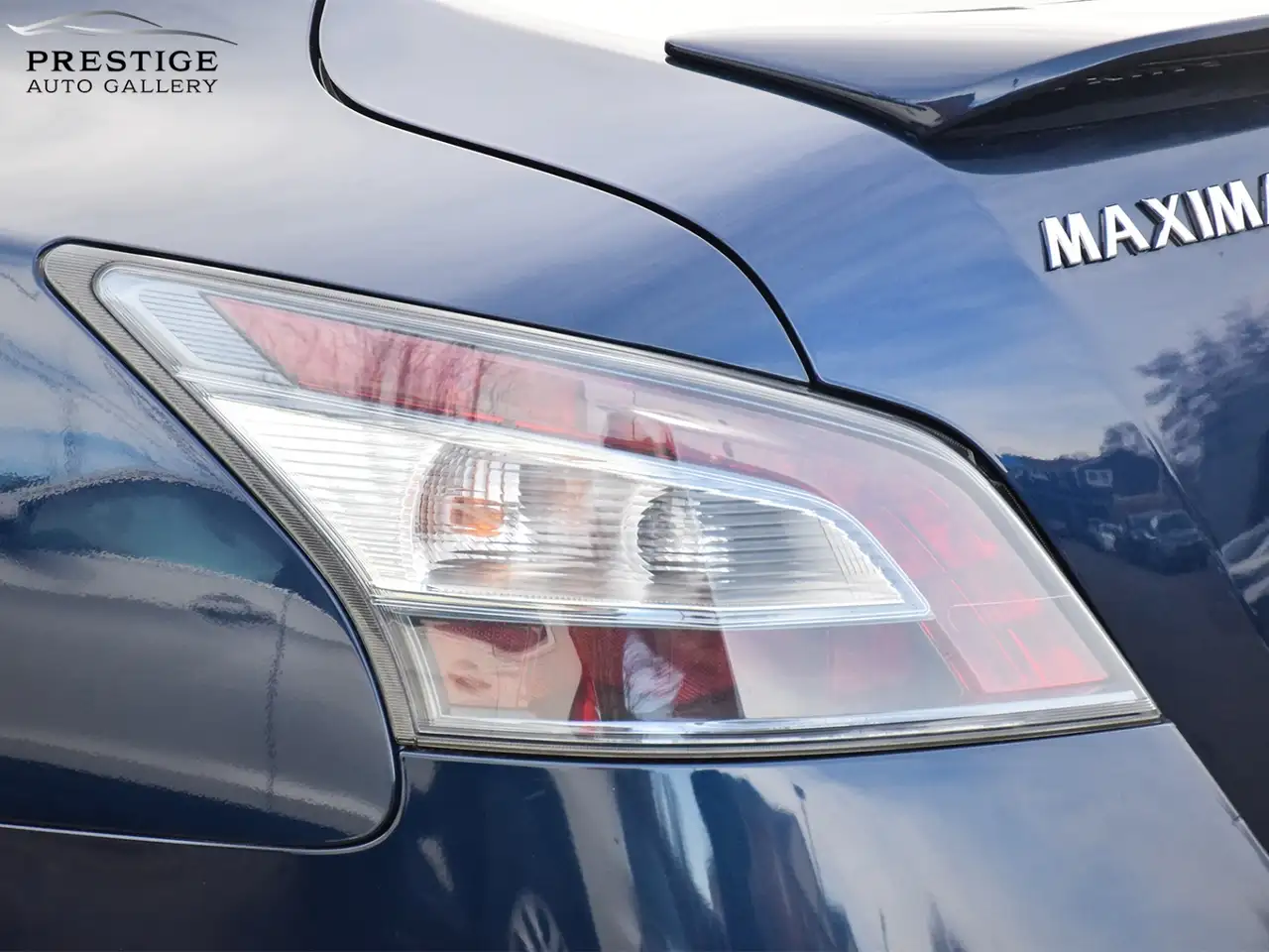 Nissan Maxima photo Nissan Maxima