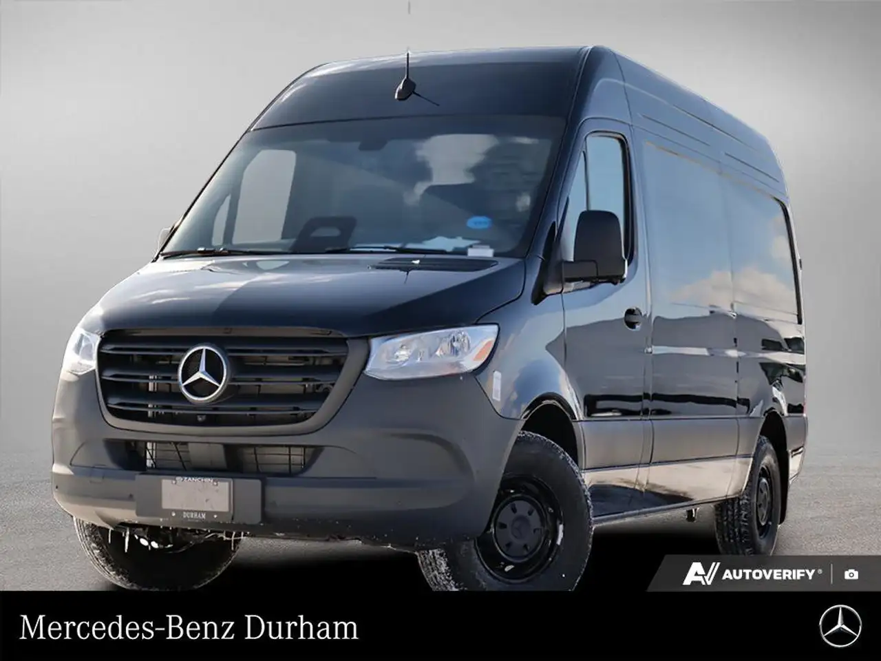 Mercedes-Benz Sprinter снимка Mercedes-Benz Sprinter