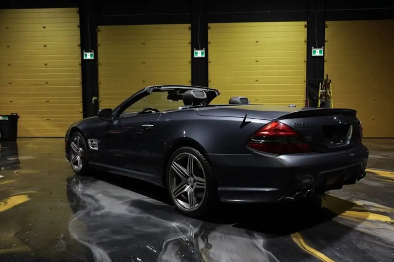 Mercedes-Benz SL снимка Mercedes-Benz SL