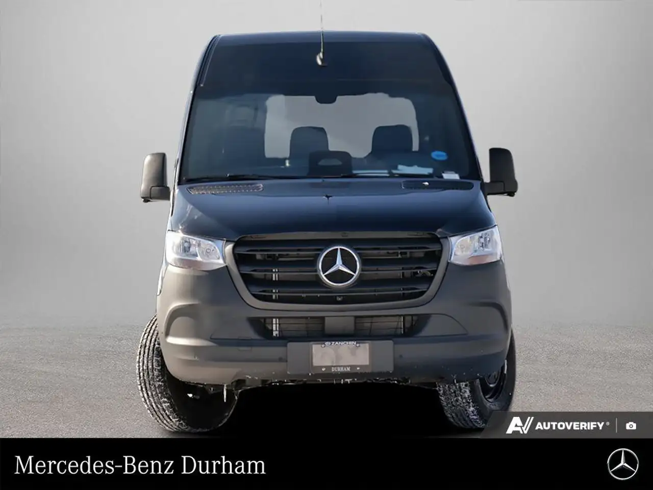 Mercedes-Benz Sprinter снимка Mercedes-Benz Sprinter