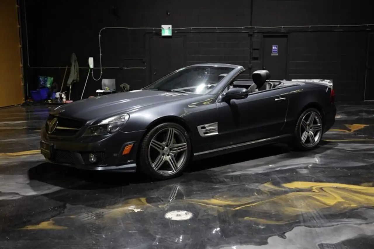 Mercedes-Benz SL снимка Mercedes-Benz SL