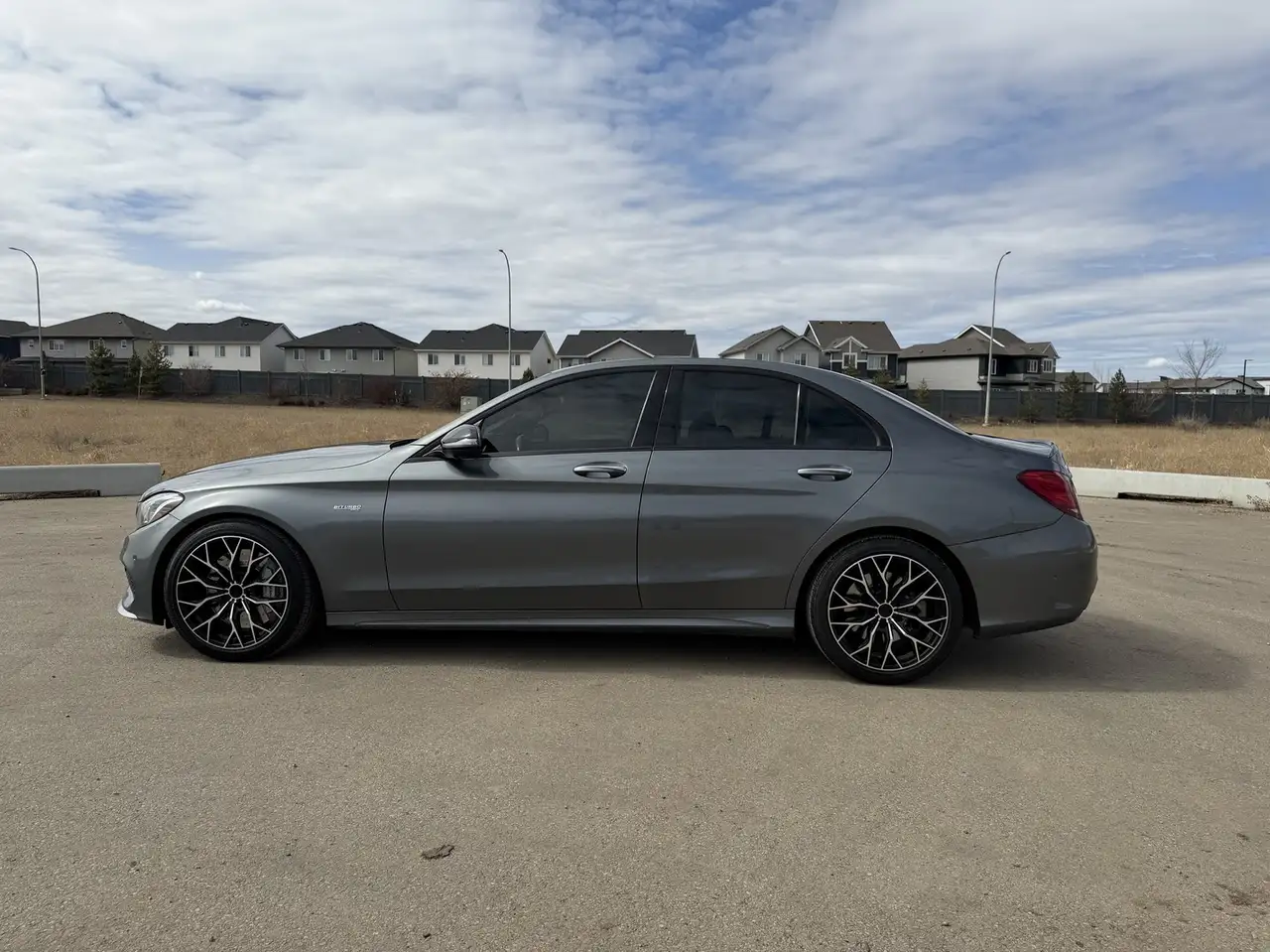 Mercedes-Benz C-Class снимка Mercedes-Benz C-Class