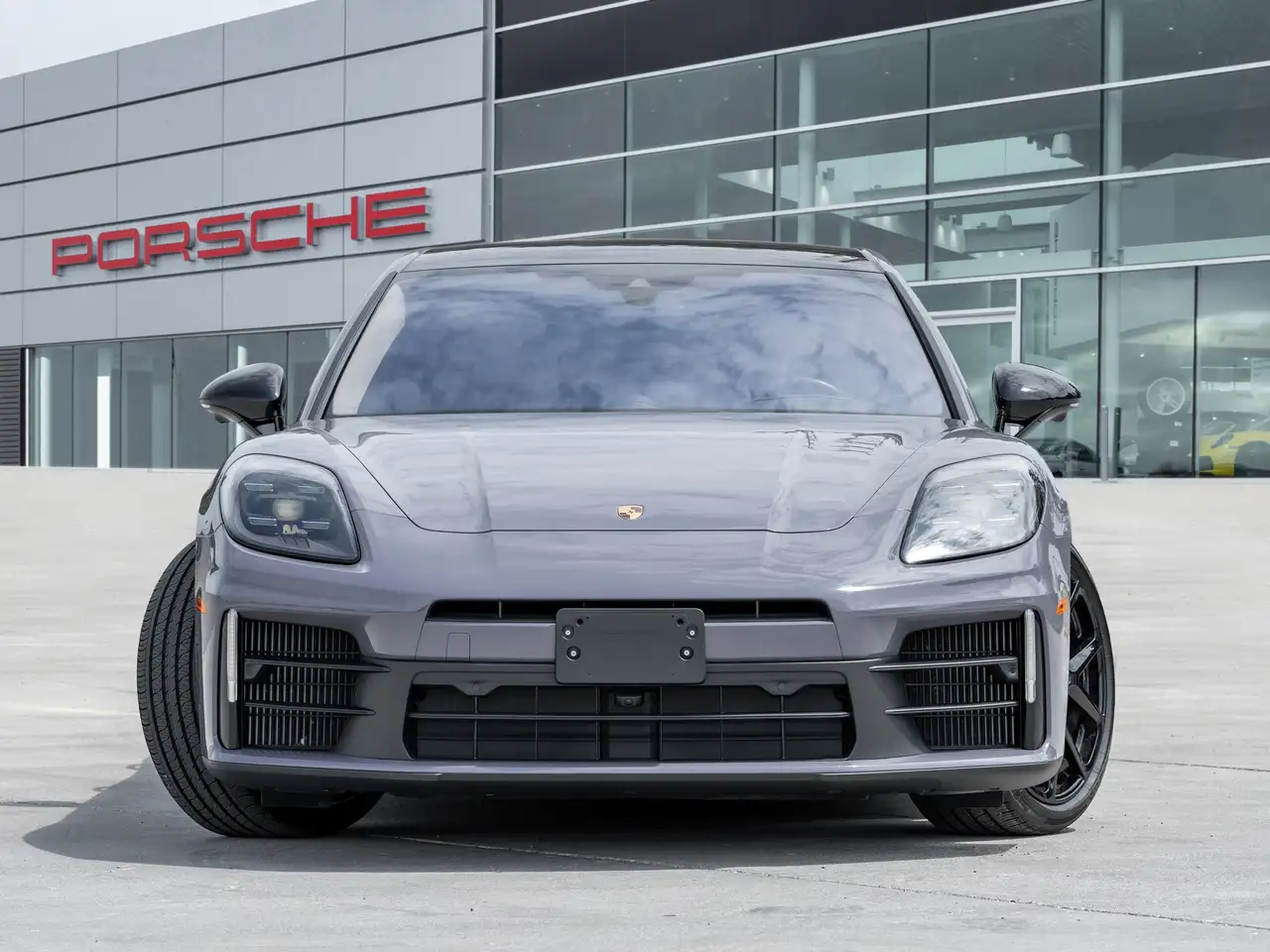 Porsche Panamera снимка Porsche Panamera