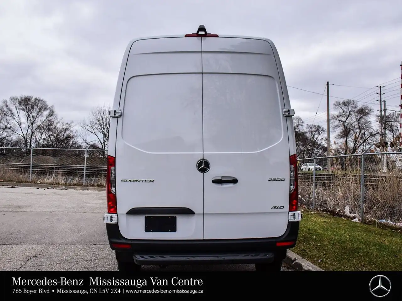 Mercedes-Benz Sprinter снимка Mercedes-Benz Sprinter