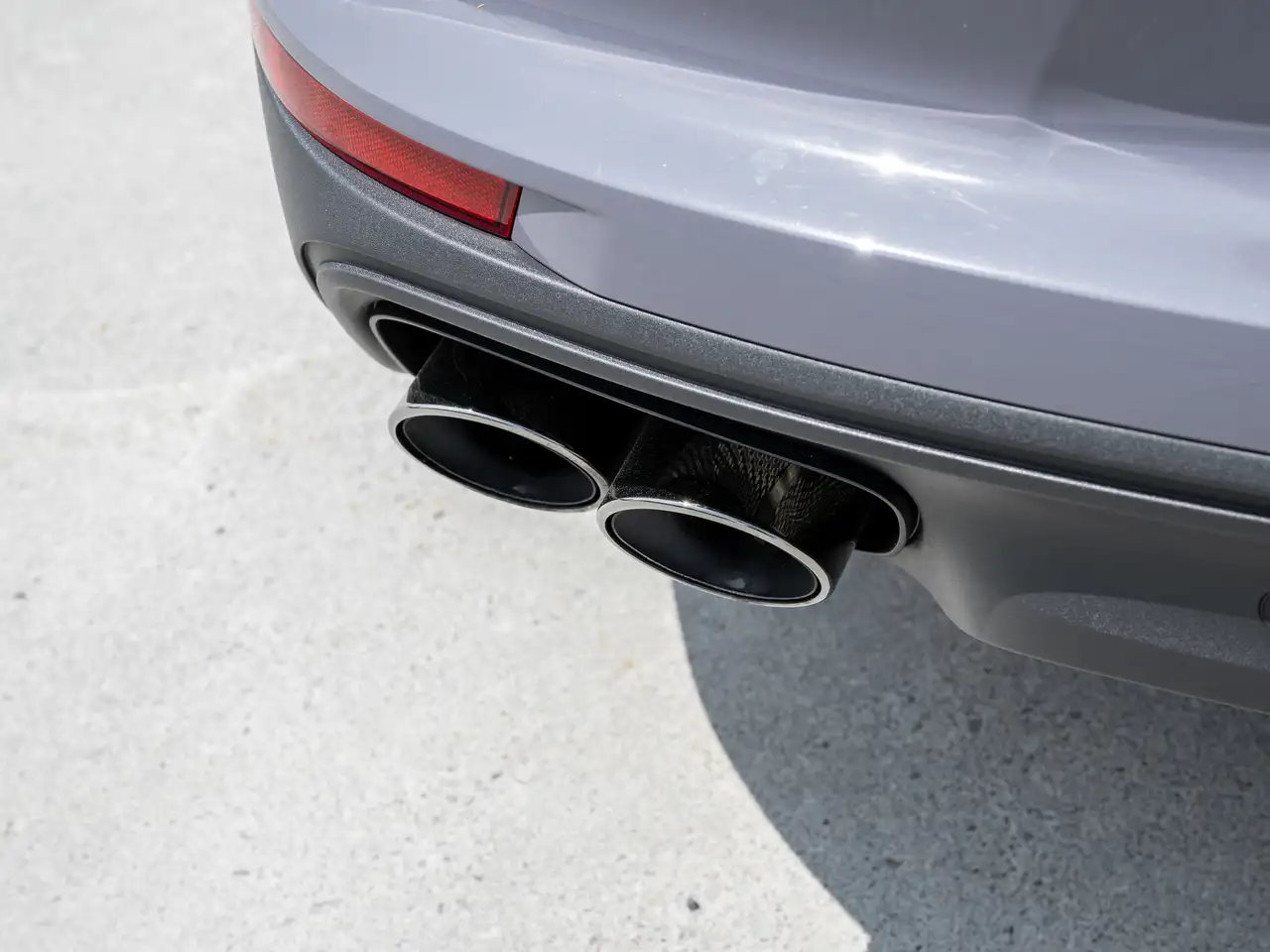Porsche Panamera снимка Porsche Panamera
