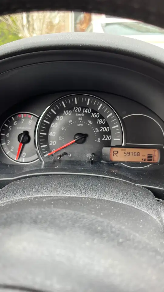 Nissan Micra снимка Nissan Micra