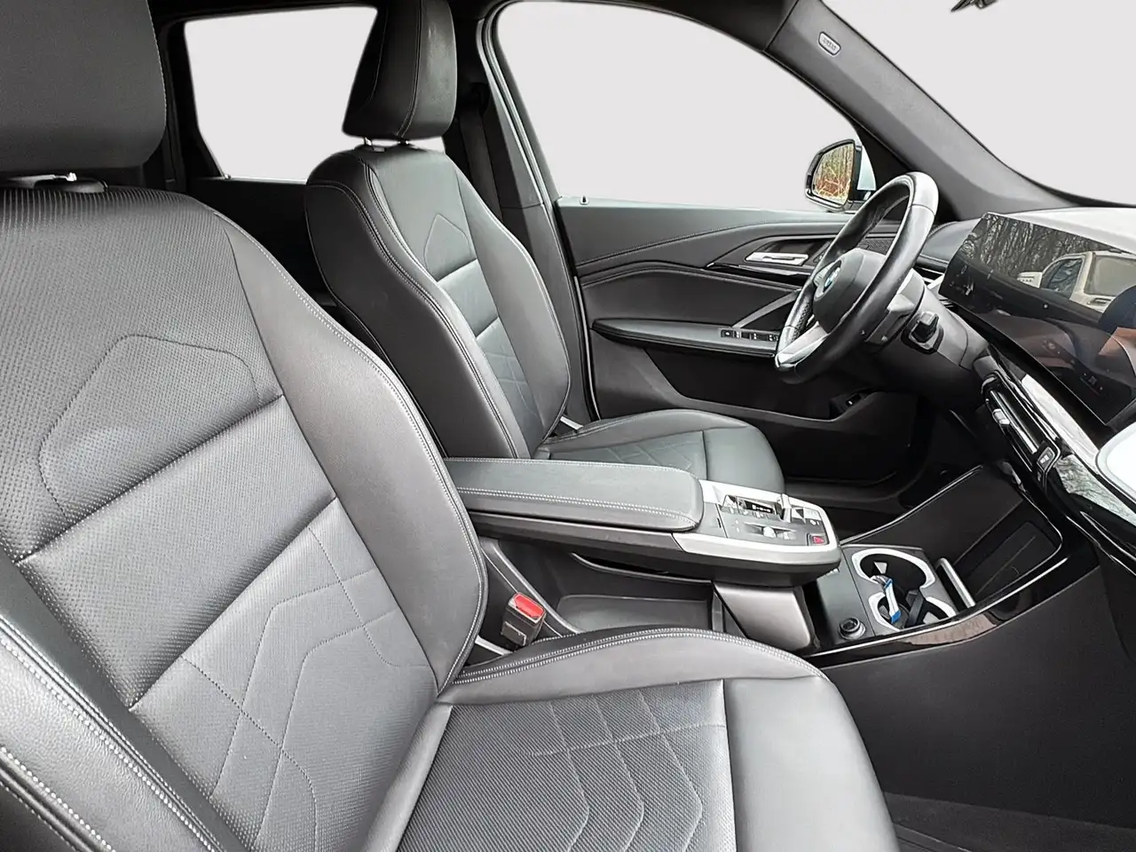 BMW X1 снимка BMW X1
