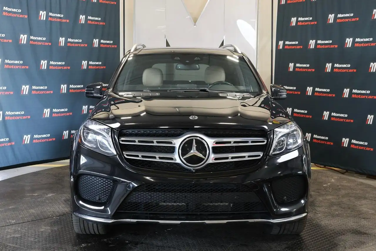 Mercedes-Benz GLS снимка Mercedes-Benz GLS