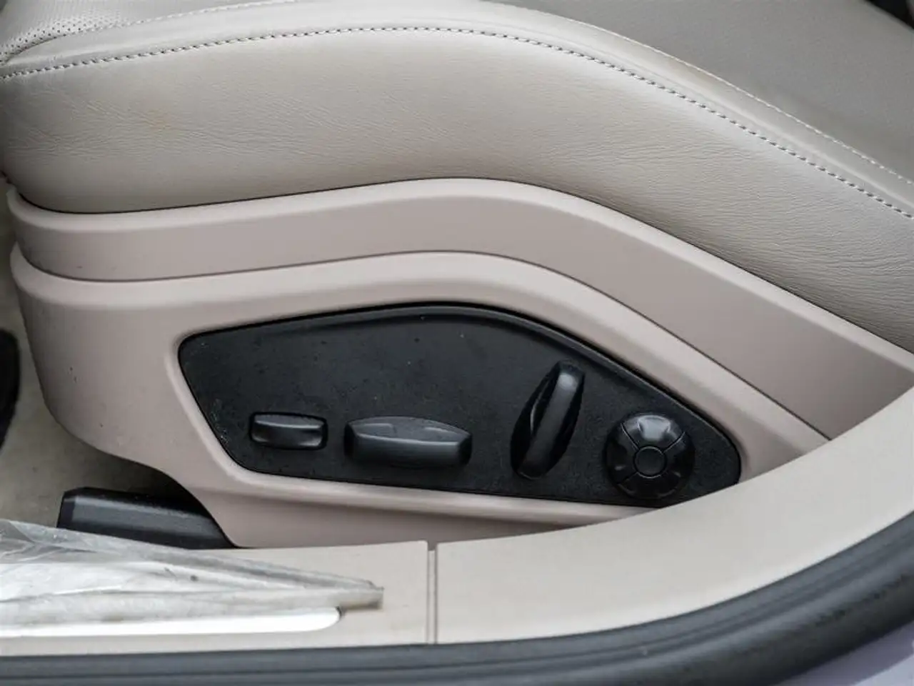 Porsche Panamera снимка Porsche Panamera