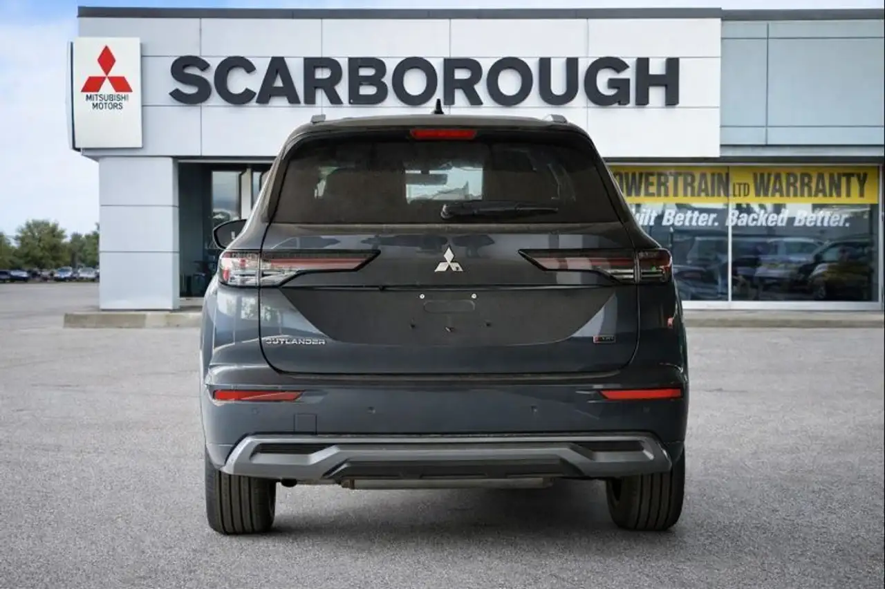 Mitsubishi Outlander снимка Mitsubishi Outlander