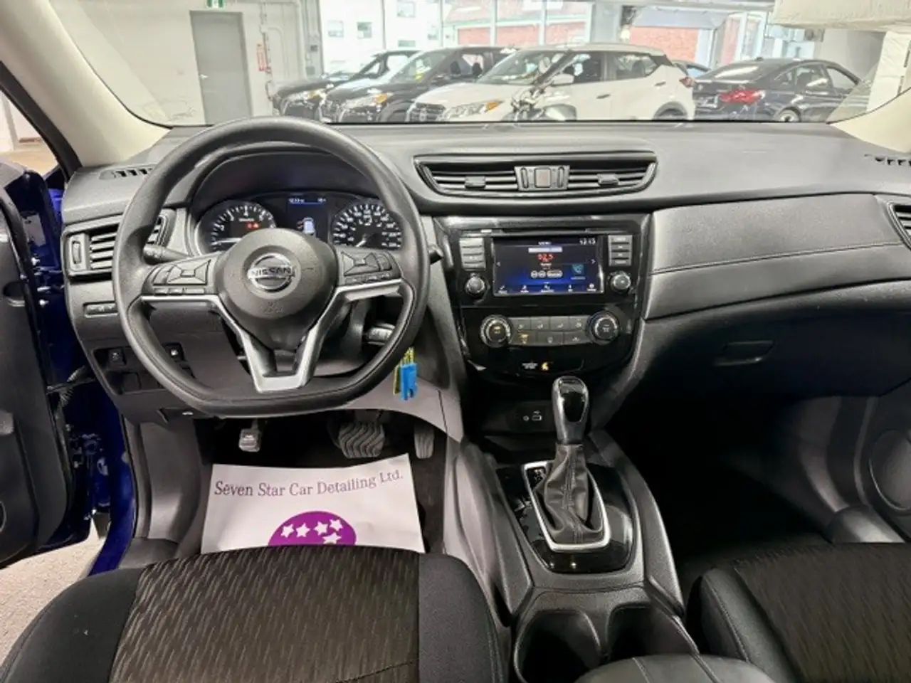 Nissan Rogue photo Nissan Rogue