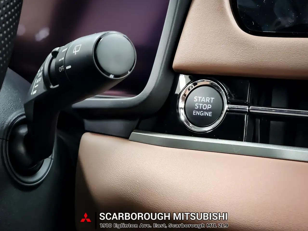 Mitsubishi Outlander снимка Mitsubishi Outlander