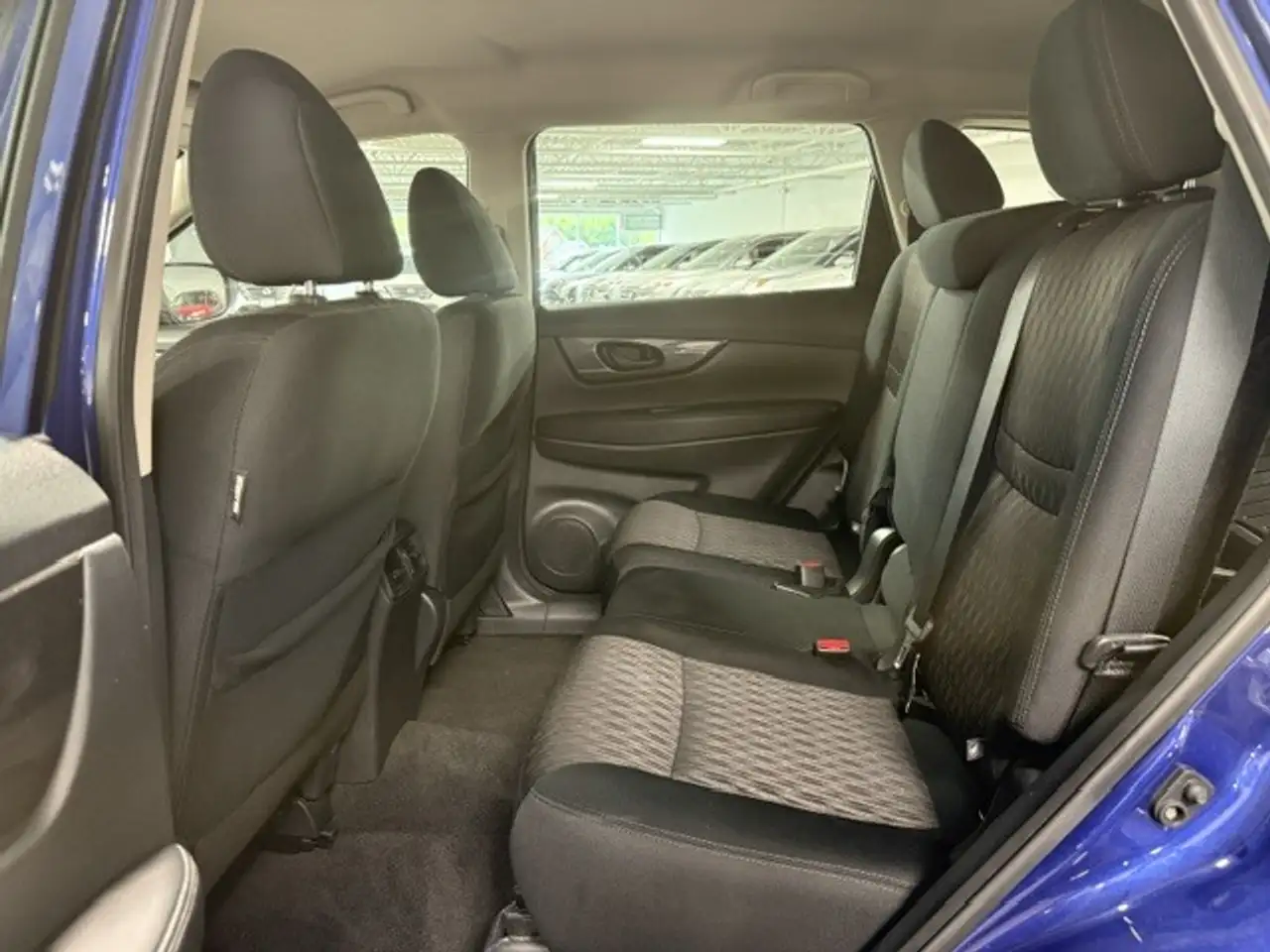 Nissan Rogue photo Nissan Rogue