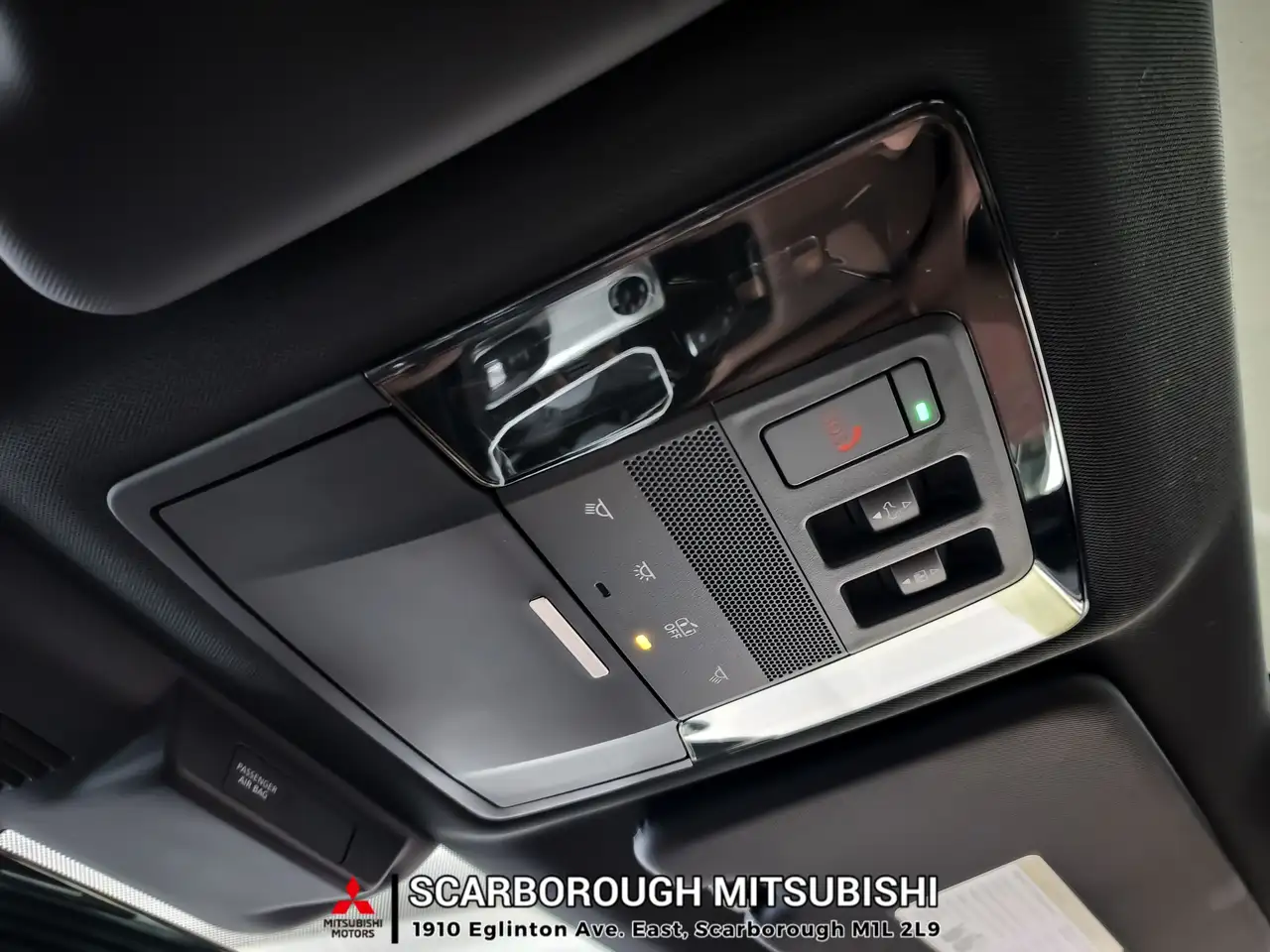 Mitsubishi Outlander снимка Mitsubishi Outlander