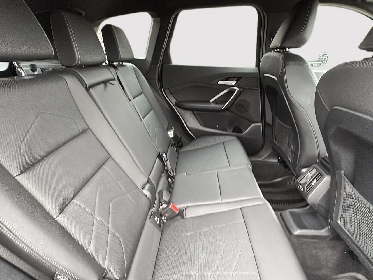 BMW X1 снимка BMW X1